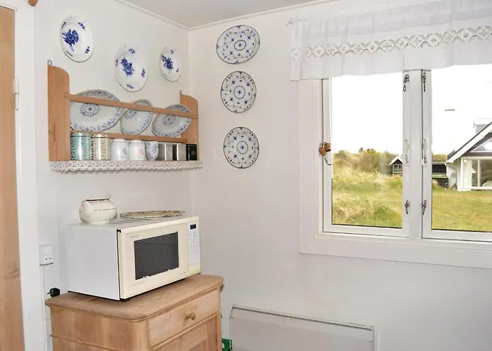 Lakolk Iiv Denm Holiday home *